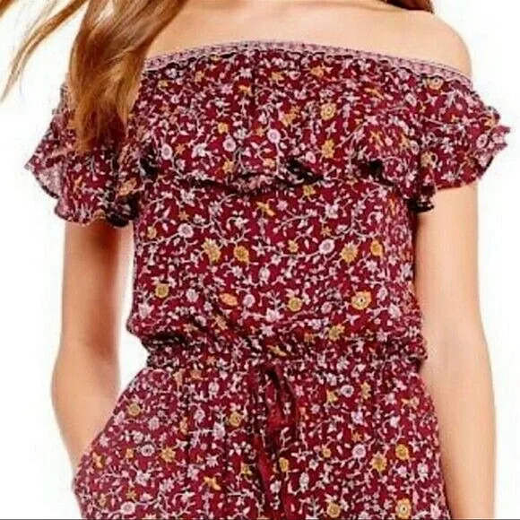 Chelsea & Violet Off Shoulder Ruffle Floral Jumpsuit Women size S - Picture 3 of 11